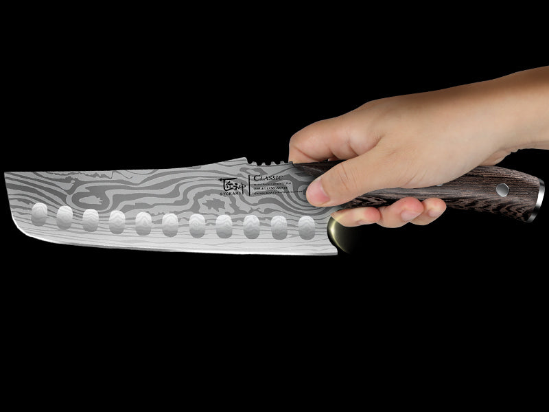 SYOKAMI 7.2-inch Nakiri Vegetable Knife: A defined working grip.