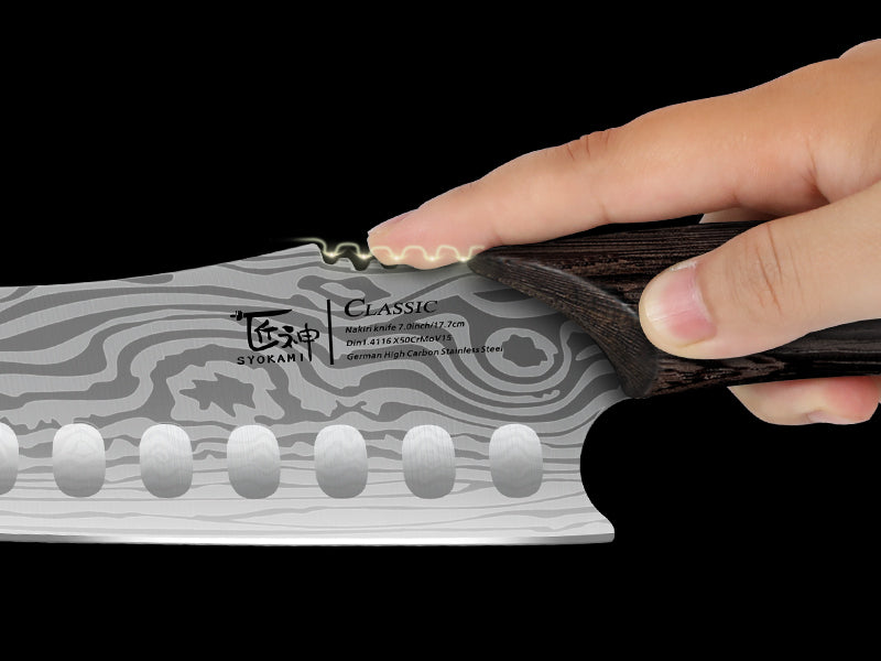 SYOKAMI 7.2-inch Nakiri Vegetable Knife: An added point of contact.