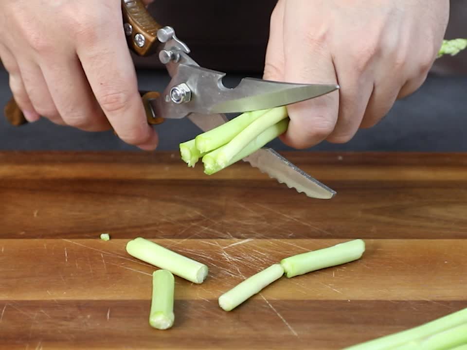 The poultry shears in everyday preparation video cover