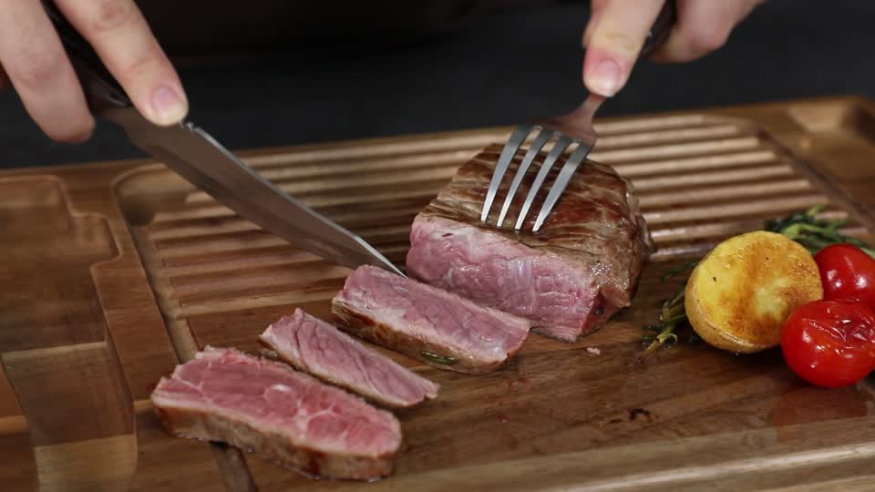 The Classic steak knife slicing at the table video cover