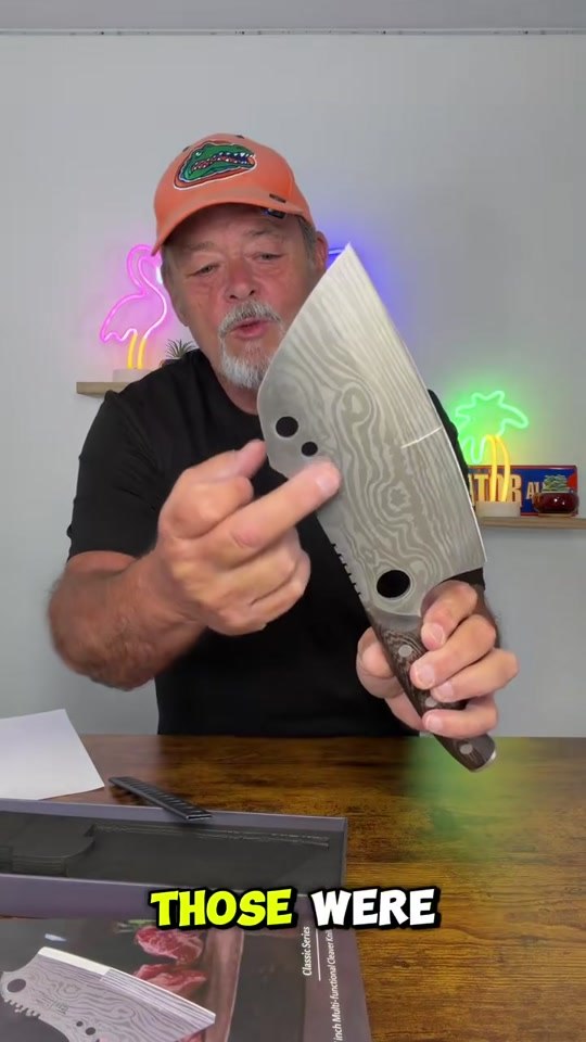 @tmarcum65 demonstrating Artsy 7.7-inch Cleaver